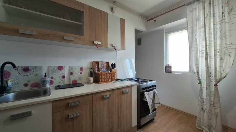 Mihai Bravu, Maior Coravu.